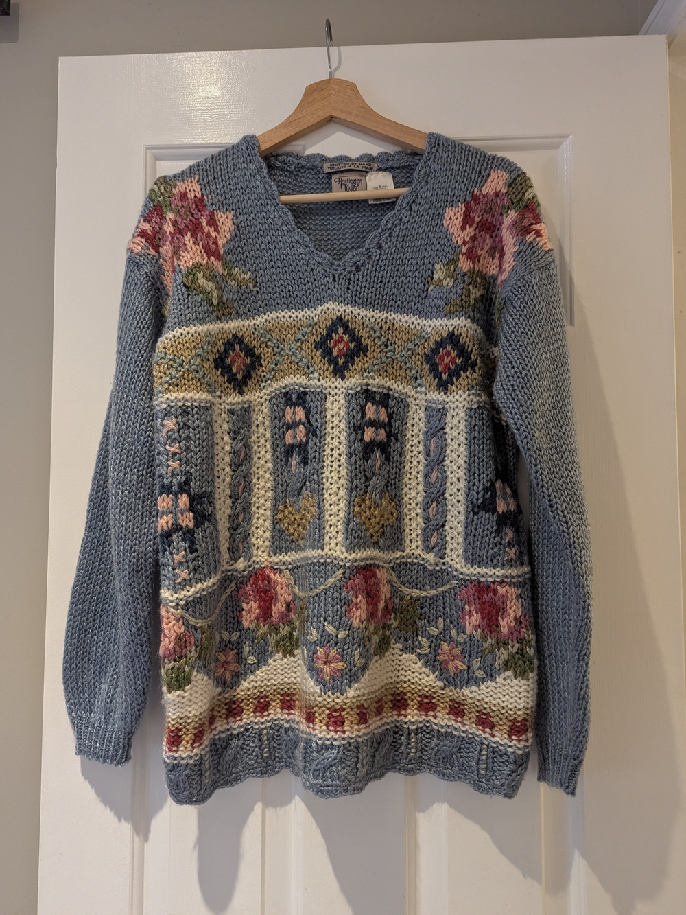 Vintage 90s Cottagecore Hand Knit Sweater Blue Floral V-Neck Grannycore Coquette